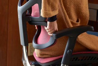 Close up of Dynamic Variable Lumbar Support 